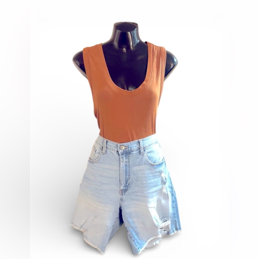 Celebrity denim shorts